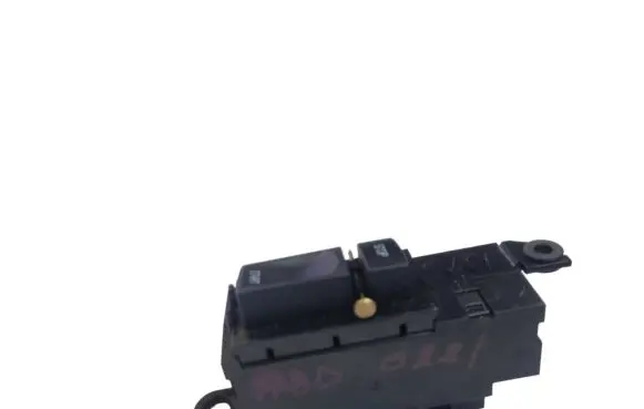Audi A8 S8 D3 4E Engine start stop button switch 4E2905217 11042005 5WK45064