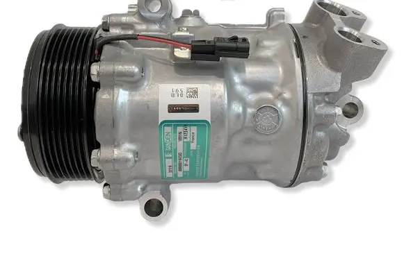 Dacia Jogger Air conditioning (A/C) compressor (pump) 926003380R