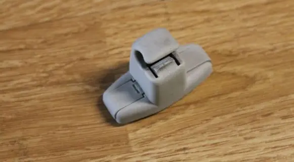 BMW 3 E46 Sun visor clip/hook/bracket 