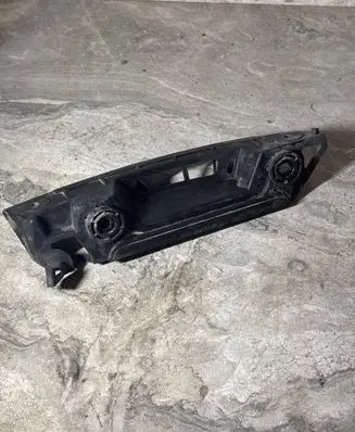 Skoda Octavia Mk2 (1Z) Rear bumper mounting bracket 1Z9807393