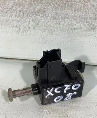 Volvo XC70 Brake pedal sensor switch 6g9t11a152aa