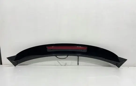 Tailgate/trunk spoiler
