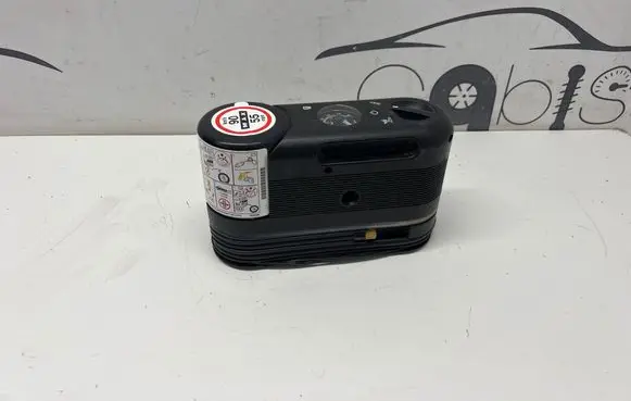 Dodge Grand Caravan Tire air pump compressor 05181361AD
