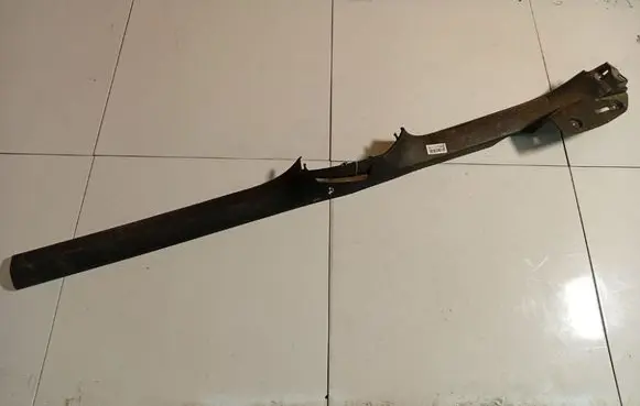 Volkswagen PASSAT B6 Front sill trim cover 3C0853370