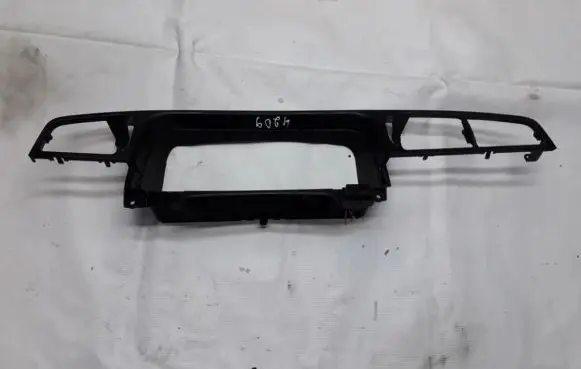 Volkswagen PASSAT B4 Dashboard trim 3A1857053