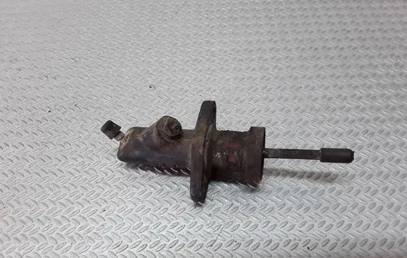 BMW 3 E36 Clutch master cylinder S6632K