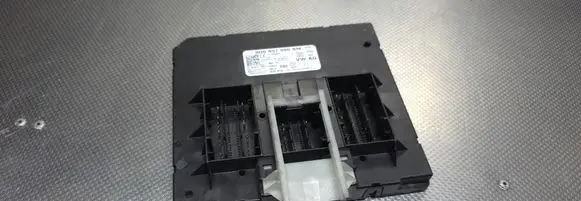 Skoda Octavia Mk3 (5E) Central body control module 5Q0937086BM
