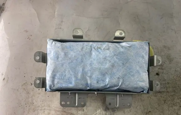 Hyundai Matrix Passenger airbag 8456017000