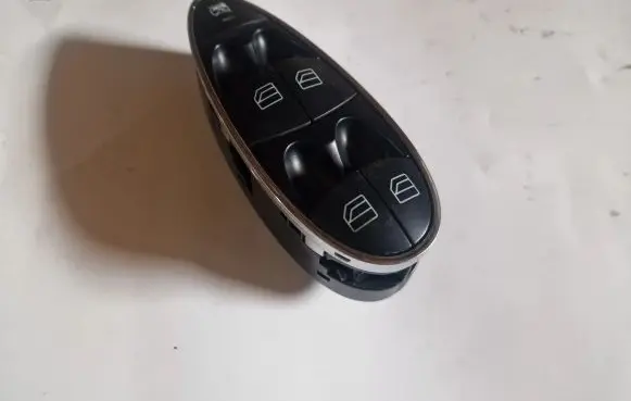 Mercedes-Benz E W211 Electric window control switch A2118213679