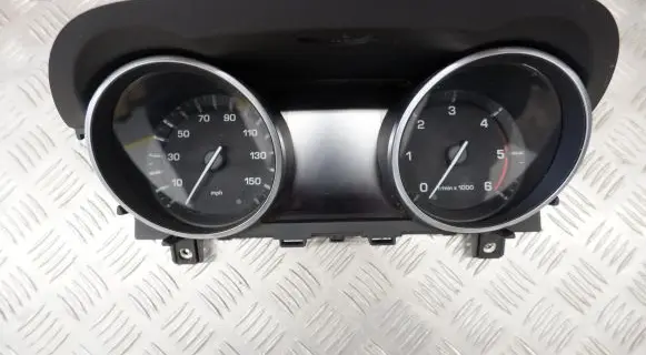Land Rover Evoque I Speedometer (instrument cluster) BJ3210849BF