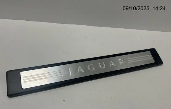Jaguar XF Front sill trim cover 8X2313200A