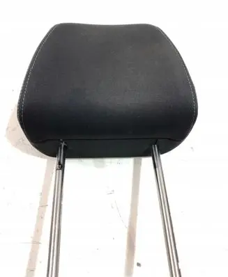 Volkswagen Scirocco Front seat headrest 22222222222757