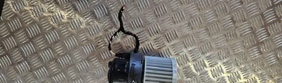 Peugeot 208 II Heater fan/blower A0095V
