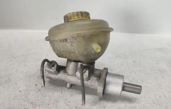 Audi A6 S6 C4 4A Master brake cylinder