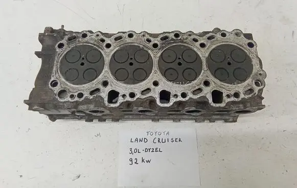 Toyota Land Cruiser (HDJ90) Engine head 1KZTE