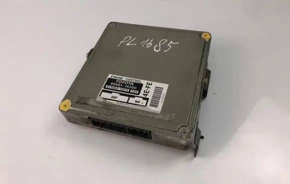 Toyota Corolla E100 Engine control unit/module 896611A080