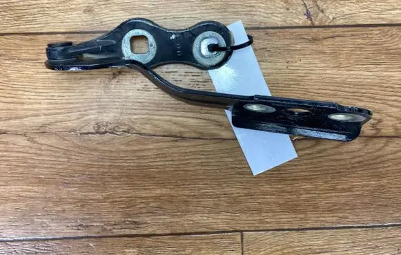 Ford Explorer VI Tailgate hinge LB5B-S42900-AB