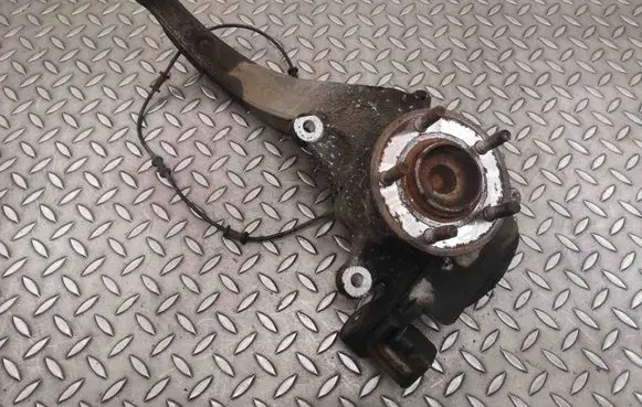 Jaguar XF X250 Front wheel hub