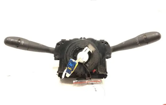 Wiper turn signal indicator stalk/switch