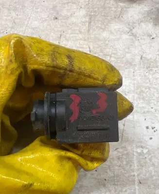 BMW 3 E90 E91 Air quality sensor 9240180