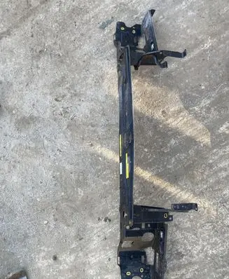 Volvo XC90 Top upper radiator support slam panel