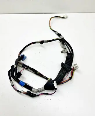 Toyota Auris 150 Front door wiring loom 8215202