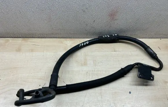 Mercedes-Benz CLS C219 Power steering hose/pipe/line
