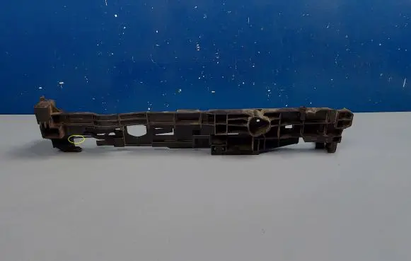 Mercedes-Benz GLC X253 C253 Radiator mount bracket A0995044118