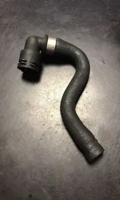 BMW 5 E60 E61 Engine coolant pipe/hose 7557364