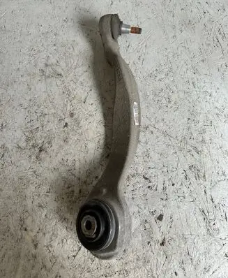 Mercedes-Benz CLS C218 X218 Front lower control arm/wishbone A2123330314