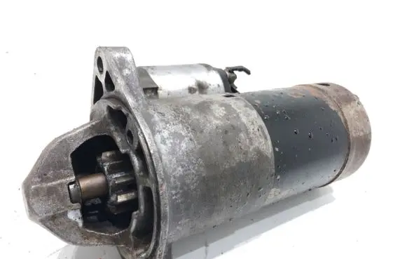 Opel Insignia A Starter motor 55585237