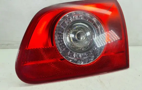 Volkswagen PASSAT B6 Tailgate rear/tail lights 3C994509307S