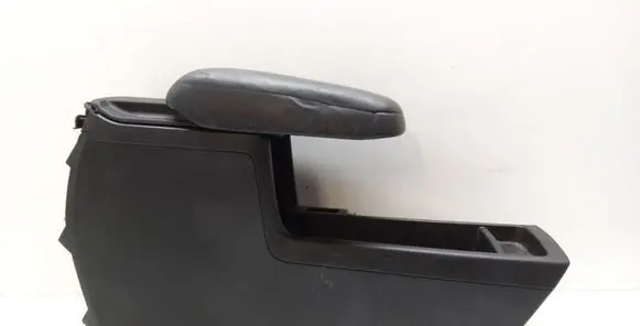 Subaru Forester SH Armrest