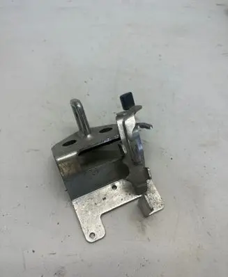 Skoda Octavia Mk2 (1Z) Tailgate/trunk/boot lock/catch/latch 1Z9827511C BN3NZ