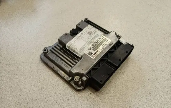 Volkswagen Sharan Engine control unit/module 03L906018HH 0281017094