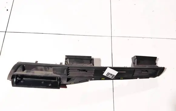 Citroen C5 Dash center air vent grill 9682443477 6-304-0414