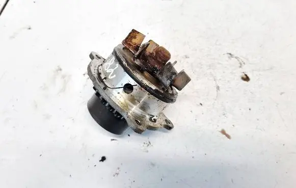 Subaru Legacy Water pump 