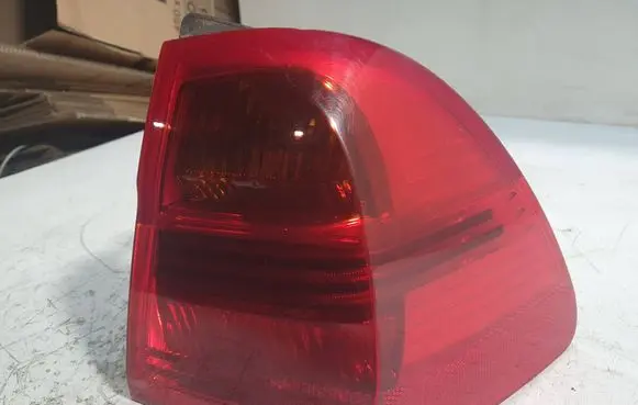 BMW 3 E90 E91 Rear/tail lights 7160062