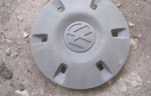 Volkswagen Crafter Original wheel cap 9064010025