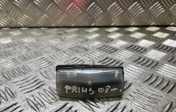 Toyota Prius (NHW20) Number plate light 0557
