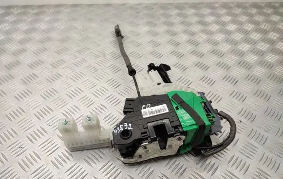 Hyundai i30 Front door lock 81320G3050