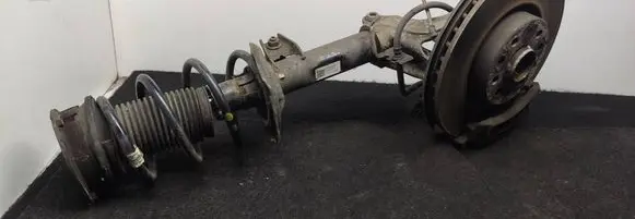 Front wheel hub spindle knuckle