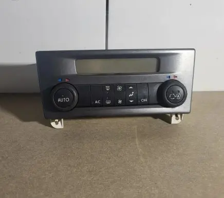 Renault Laguna II Climate control unit 8200181132A 52485201 HBS17C20