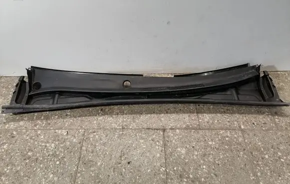 Lexus ES 250 - 300 - 330 Wiper trim 5570833330 5578933050