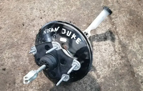 Nissan Juke I F15 Brake booster 460071KW3B