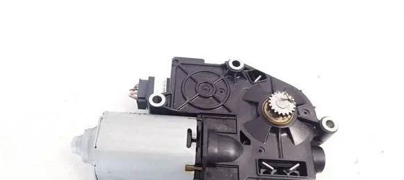 BMW 5 GT F07 Sunroof motor/actuator 73165359