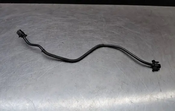 Volvo V70 Engine coolant pipe/hose