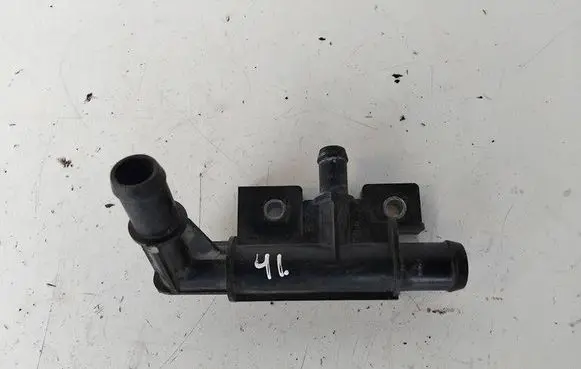 Mazda CX-5 Engine coolant pipe/hose
