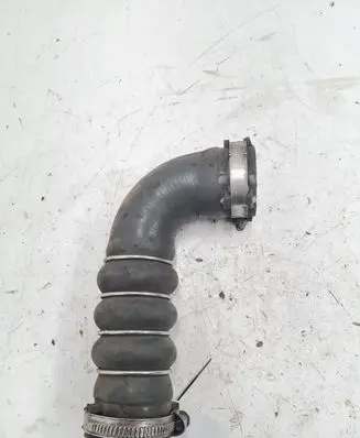 Audi A4 S4 B7 8E 8H Intercooler hose/pipe 8E0145738D