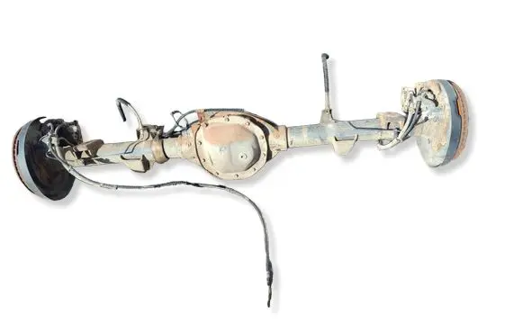 Volkswagen Amarok Rear axle beam with reductor 